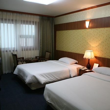 Gwangmyeong Diana Hotel Extérieur photo