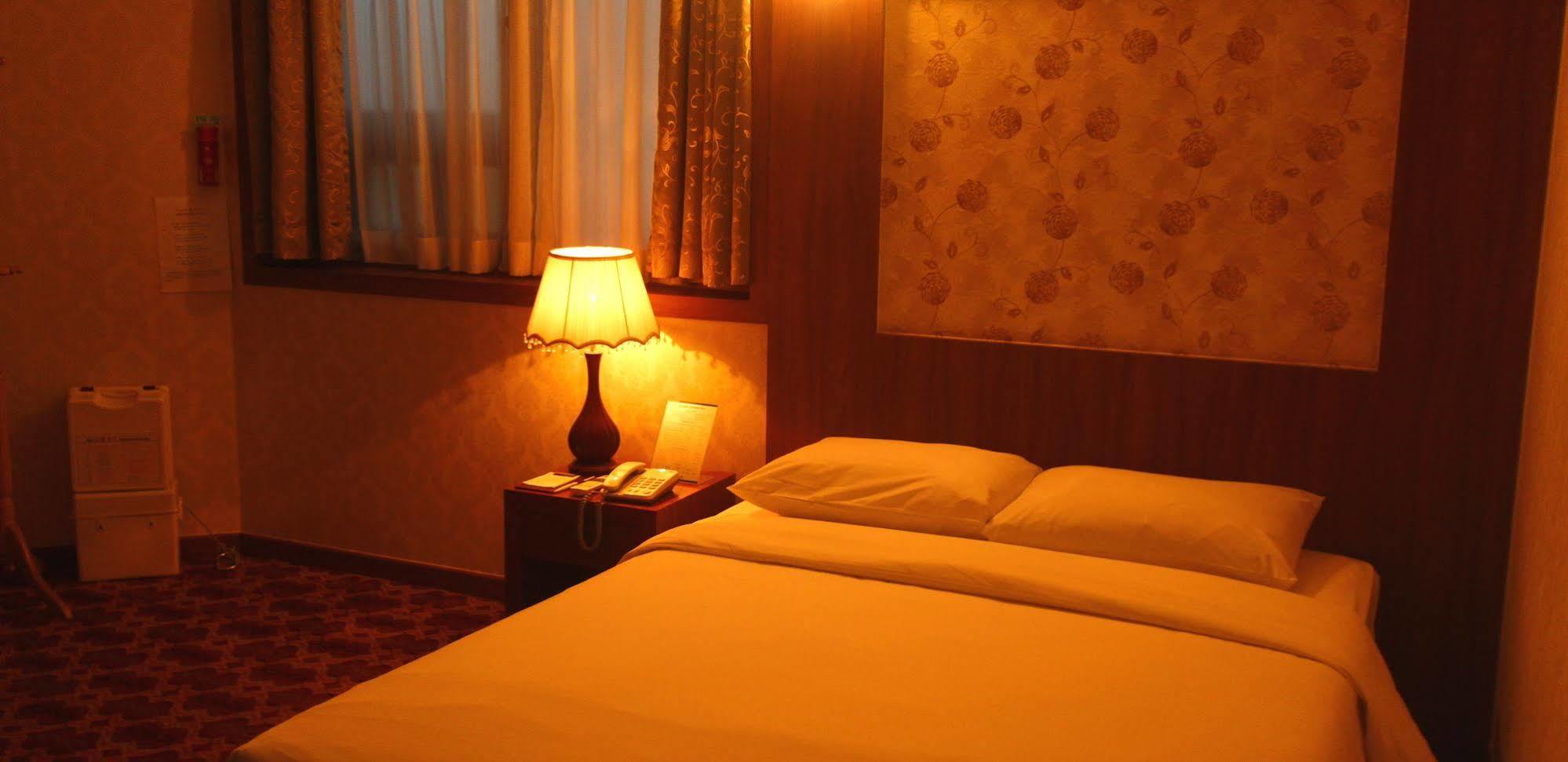 Gwangmyeong Diana Hotel Extérieur photo